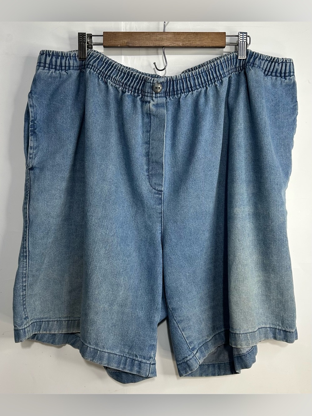 5 for $25🔥Woman Within Elastic Waist Denim Shorts 26W
